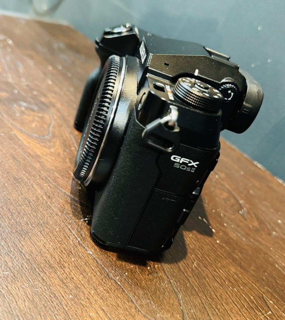 FUJI FILM GFX 50 S II BODY,  51.4  MP, Shutter Count 52281