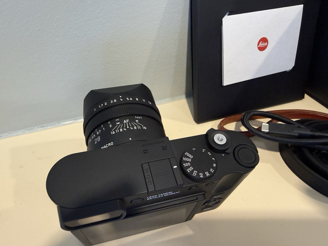 Leica Q3 Monochrom Digital Camera Black CMOS Sensor USB-C f/1.7 Body Only