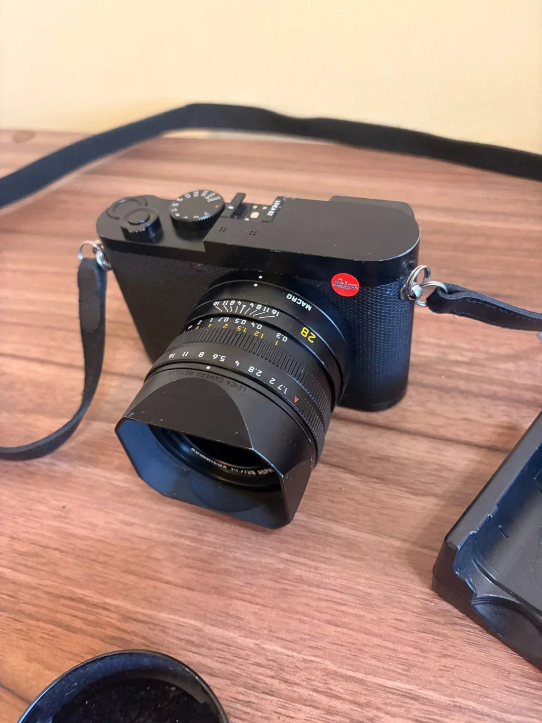 Leica Q2 47.3 MP Digital SLR Camera - Black (Body Only)